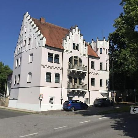 Ferienwohnung In Historischer Villa Mit Gartennutzung 林区富尔特 外观 照片